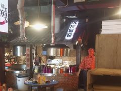 -破瓦寒窑·地摊烤羊排