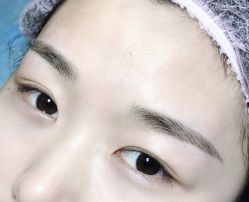点击看大图 -Yue Show馨选·半永久纹眉纹眼线