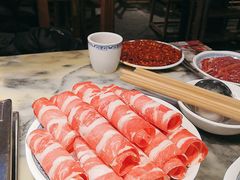 -月满大江火锅(总府路店)