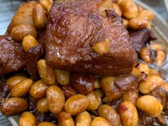 -董哥山城碗碗香(美专校街店)