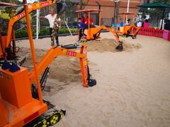 -季高兔窝窝亲子园(上海薰衣草公园店)