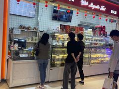 -白玉兰食品甜凤店(合生汇店)