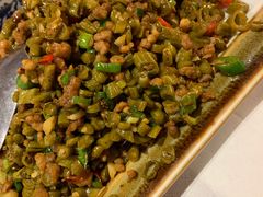 肉末酸豆角-额娘·春饼烤鸭(华北七楼创始店)