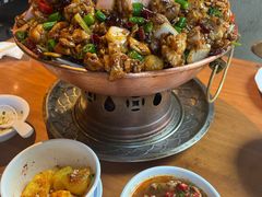 -炉小二铜锅牛蛙•川湘菜(三里屯店)