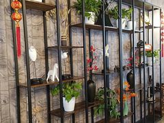 -极简·炭火烤肉主题餐厅·龙虾烧烤·烤羊排(宝龙店)