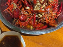-琥珀老六龙虾(四里河店)