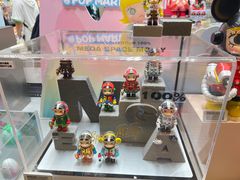 -泡泡玛特POPMART(国金街店)