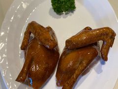 烤乳鸽-利苑酒家(金宝店)