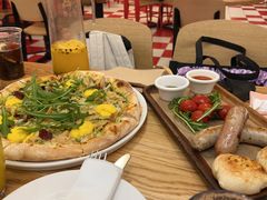 -城市大道红炉披萨烘焙坊