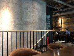 -星巴克(上海虹桥南丰城办公楼店)