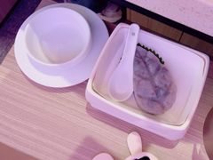 -海底捞火锅(杭州庆春路夜宵主题店)