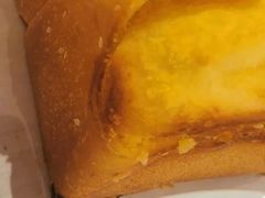 蛋黄椰蓉吐司-奈雪的茶(中海环宇荟店)