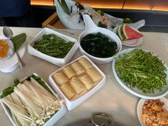 -左庭右院鲜牛肉火锅(浦江欢乐颂店)