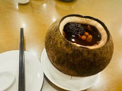 黑豆家鸡炖原只椰子汤-大唐靓汤江门私房菜(景田店)