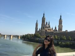 -皮拉尔圣母圣殿主教座堂