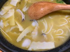 -九锅一堂酸菜鱼(新南凯德直营店)