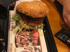 -The Habit Burger Grill 哈比特汉堡(复兴soho店)