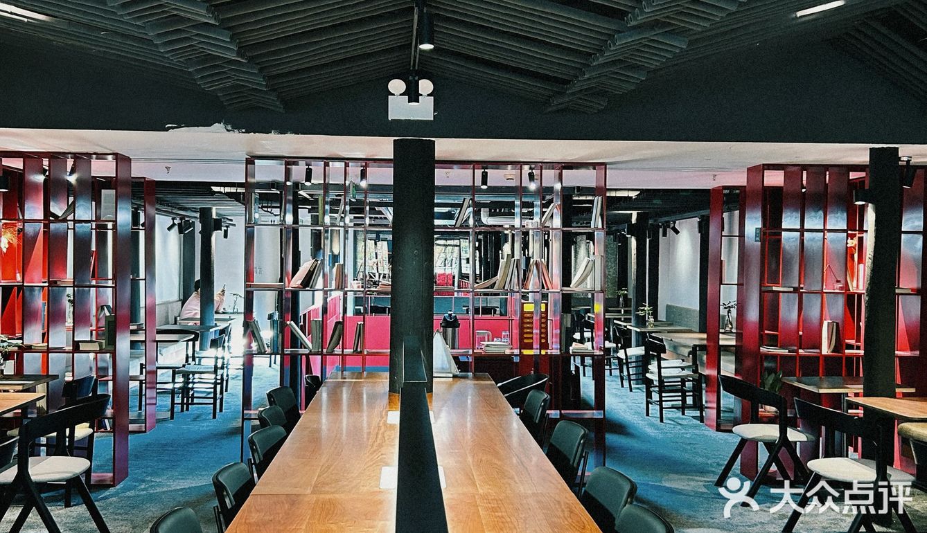 在「福叁」喝的是咖啡，品的是新中式美学