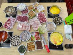 -杨老板·海鲜集市火锅·鲜切牛肉(中防万宝店)