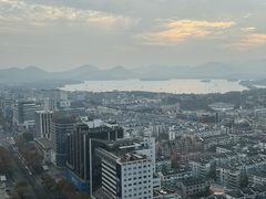 -Hi City·城市之巅