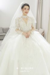 -禕·愫白婚纱商店