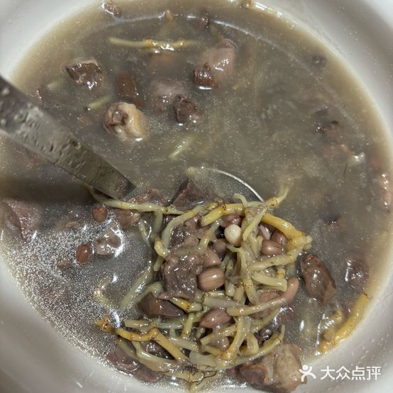 醉牛黄焖鸡(麻鸡丫口店)