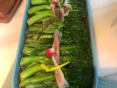 培根菜心-蜜桃花开·中西融合菜E&W(南长街店)