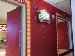 门面-双燕楼·手工馄饨·汤面小吃(世纪汇店)