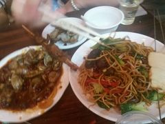 -亮亮烧烤(万松园店)