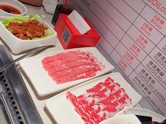 -海底捞火锅鲜切牛肉主题店(长寿路店)