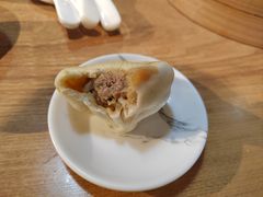 老济南猪肉大葱包-草包包子铺(宽厚里店)