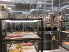 面包甜点陈列柜-奈雪的茶(市百一店)