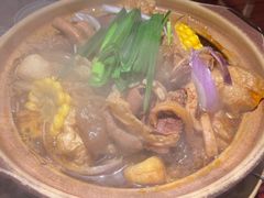 -沙胆彪炭炉牛杂煲(上海日月光广场店)