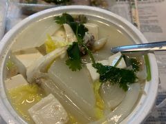 鱼头豆腐汤-阳江河堤老牌曾记美食