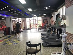 -UP健身私教馆(海岸城店)