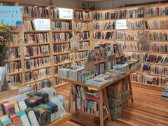 -猫的天空之城概念书店(苏州平江店)