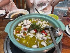 -重庆鸡公煲·青锅花椒鱼(牡丹江路店)