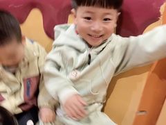 -蓝精灵乐园·世茂精灵之城主题乐园
