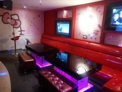 -唯爱KTV聚会餐厅(仙林东城汇店)