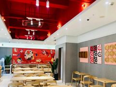 -东方既白(黄兴路大润发店)