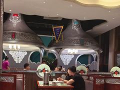 -哈啾嗨·新概念蒙餐(红星新城店)