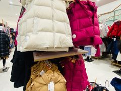 -优衣库(上海金桥国际商业广场店)