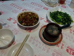 -堂瓦里·33年传统赣菜(第一街区店)