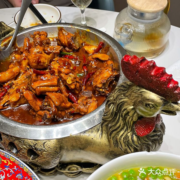 南昌老店 终于找到了…好吃的红烧土鸡煲了🐔 