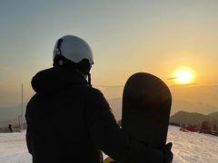 -浙东第一尖雪山欢乐谷