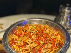 -老傅家湘潭水煮活鱼店(众一国际店)