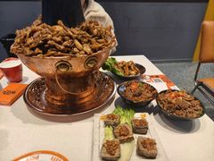 -锅立方•炭火蛙锅(六合万达广场店)