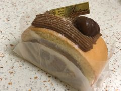 蒙布朗栗子卷-卷心卷意·轻甜蛋糕(新光天地店)