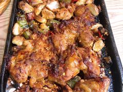 -老东镇啤酒屋海鲜加工·蒸汽海鲜·海鲜烧烤(台东店)