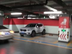 -金虹桥国际中心·停车场